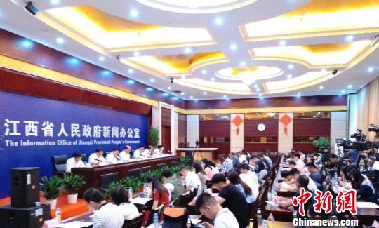 2018世界VR產(chǎn)業(yè)大會(huì)即將開(kāi)幕吸引中外兩千嘉賓參會(huì)